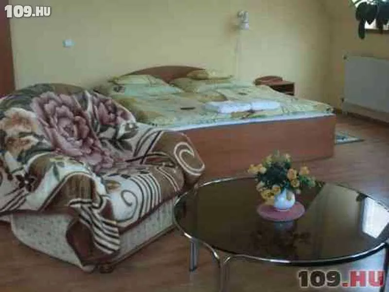 Gyöngyös 3 ágyas szoba